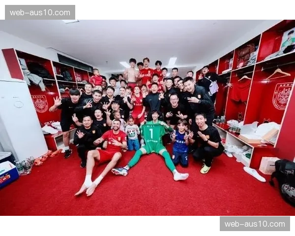 上海海港主场不敌升班马 对阵升班马13连胜纪录作古